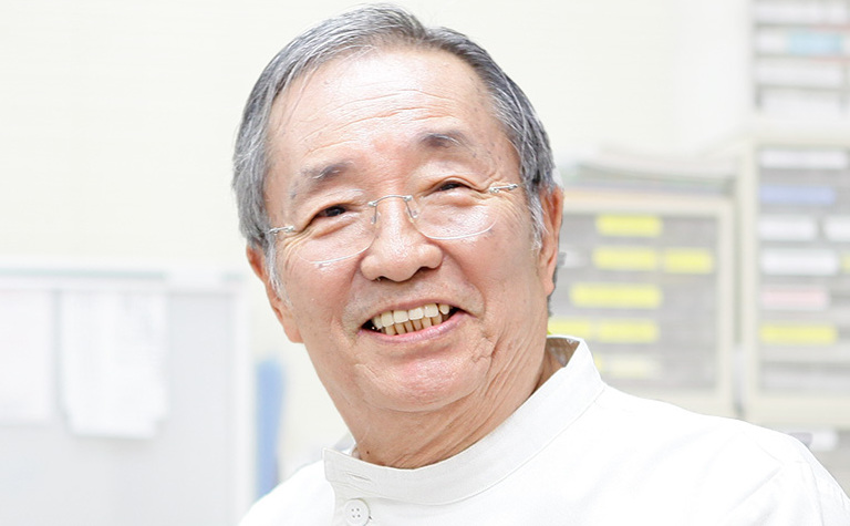 院長吉田洋一（医学博士）